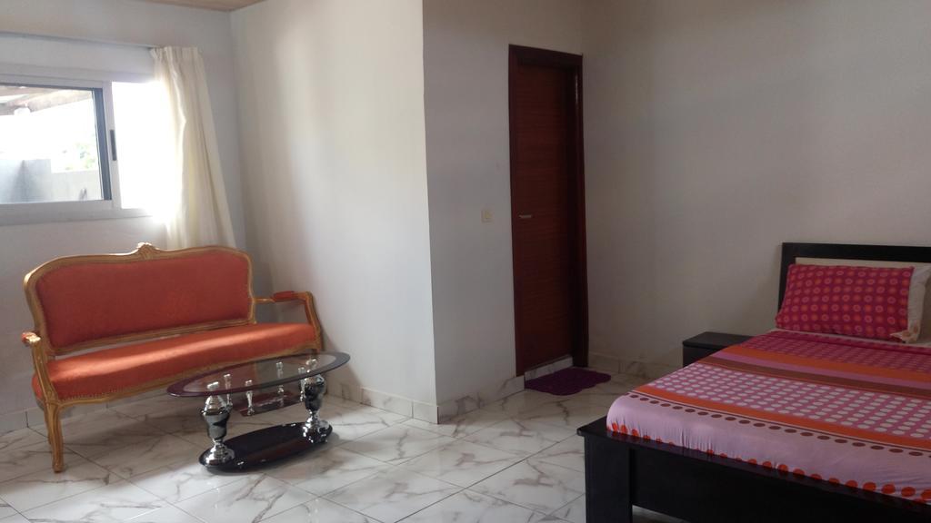 Lagrande-vi Hotell Abidjan Exteriör bild