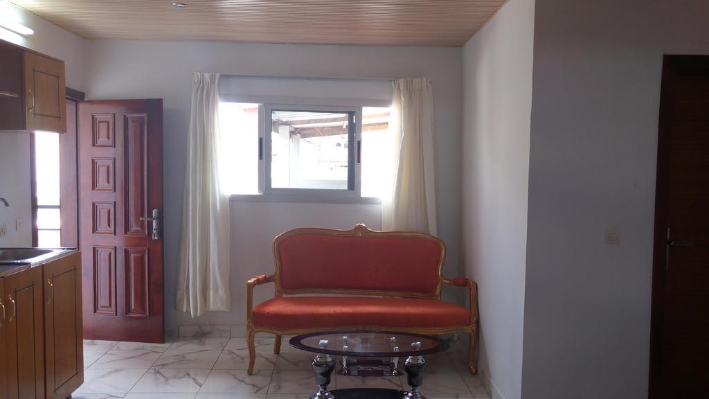 Lagrande-vi Hotell Abidjan Exteriör bild
