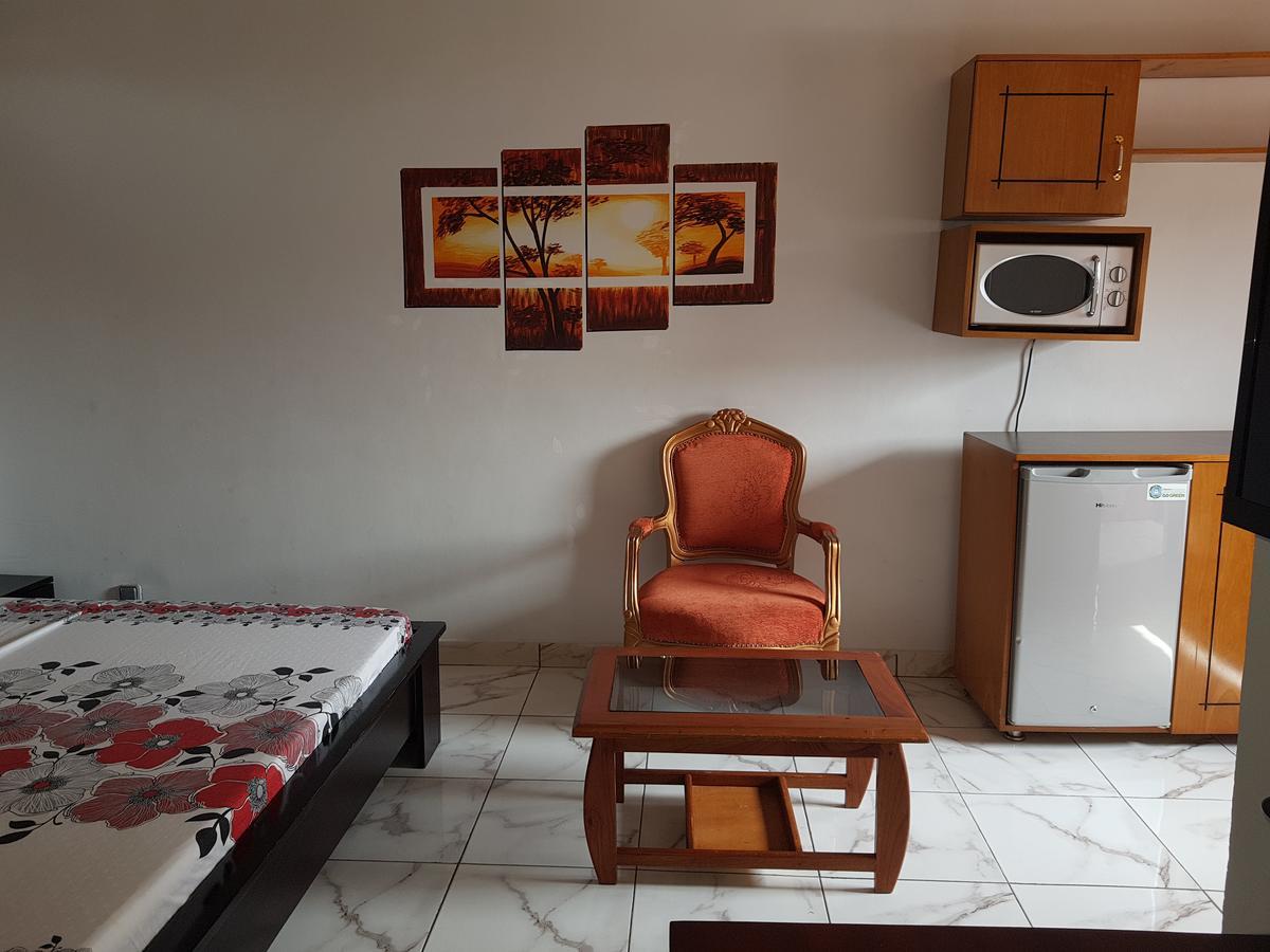 Lagrande-vi Hotell Abidjan Exteriör bild