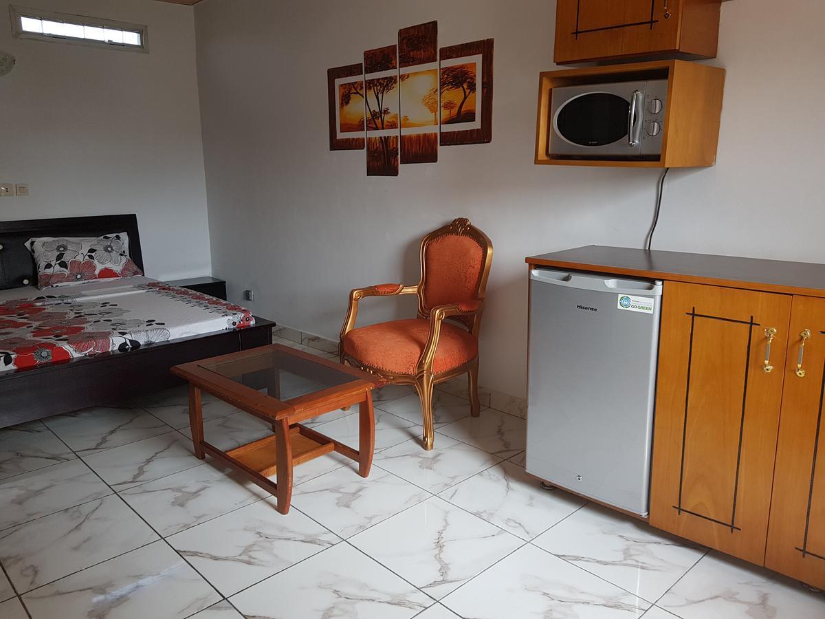 Lagrande-vi Hotell Abidjan Exteriör bild