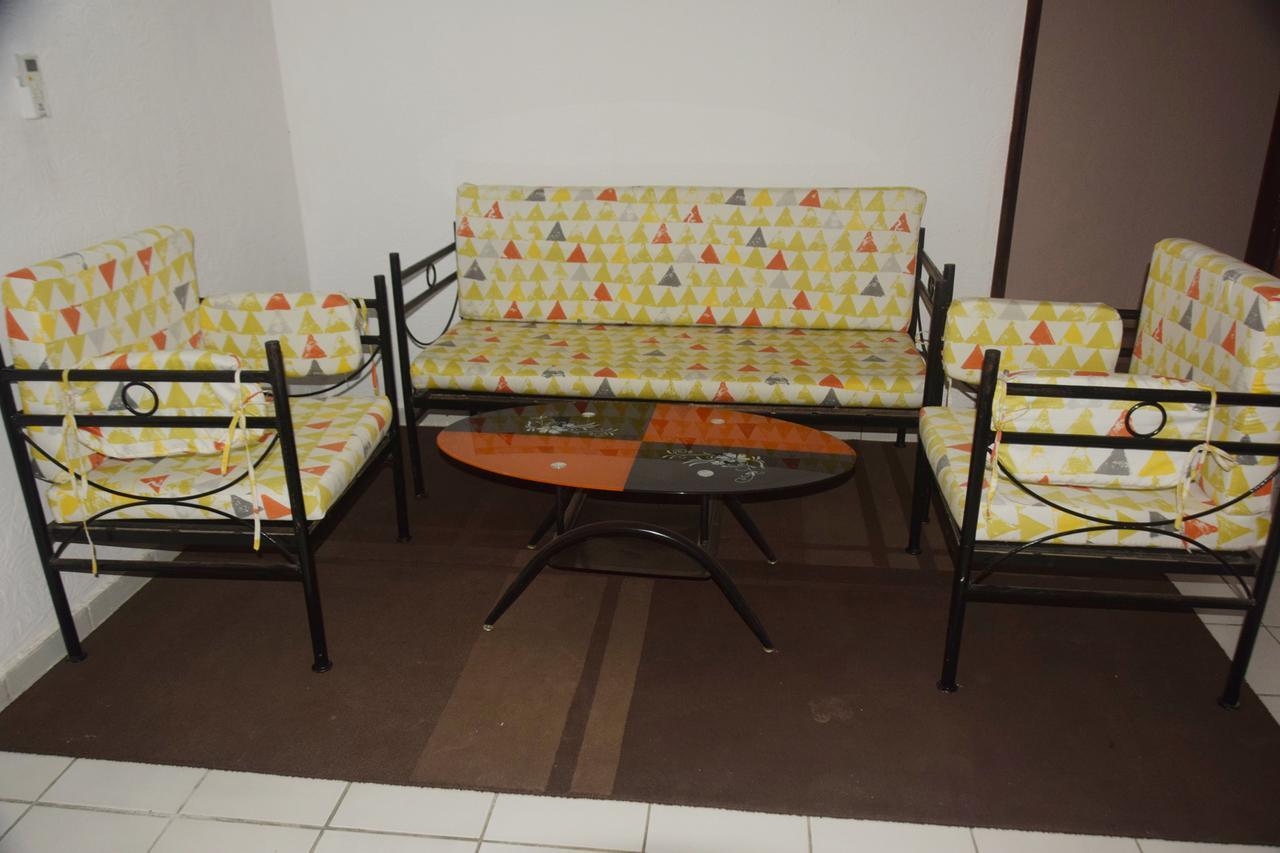 Lagrande-vi Hotell Abidjan Exteriör bild